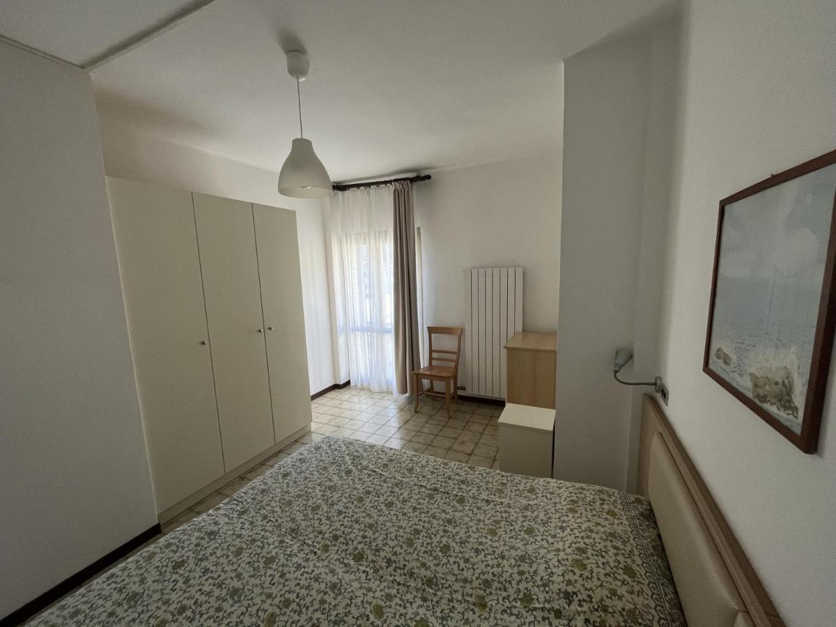 Residence Stella Maris Pietra Ligure Esterno foto